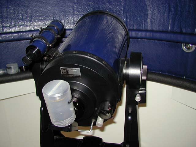 v.jpg (44606 bytes)
